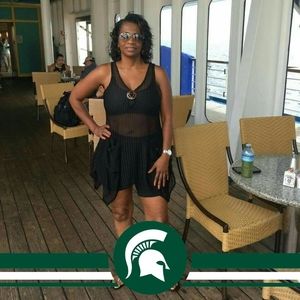 Meet your Posher, Denise